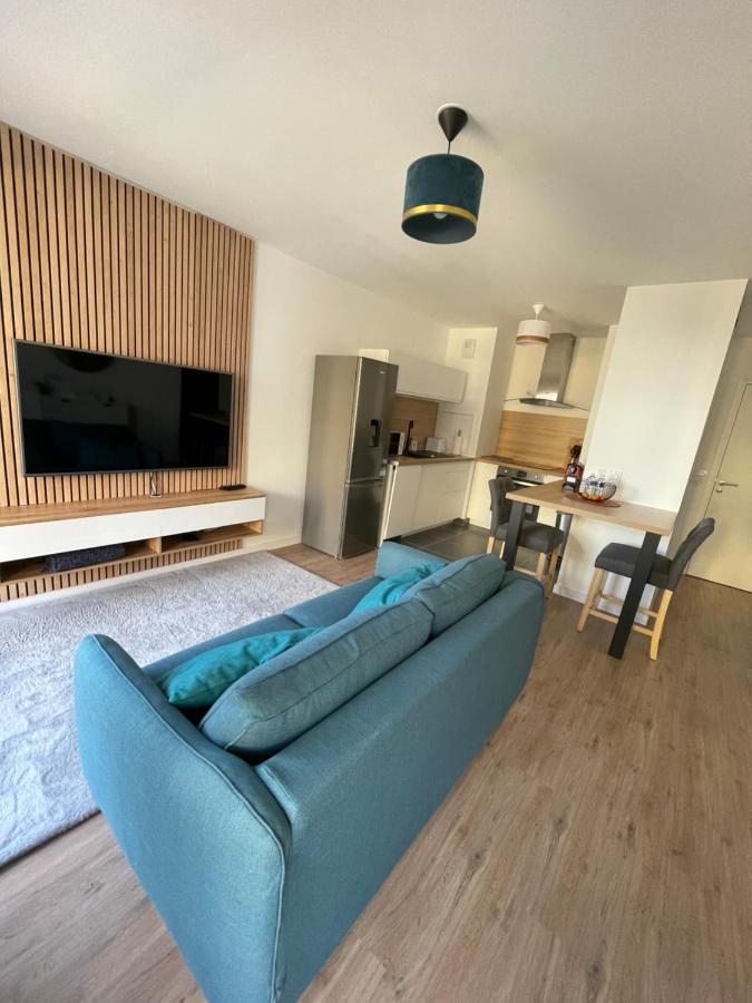 Superbe T2 Proche De La Gare Rer Tgv Massy Palaiseau Apartment Ngoại thất bức ảnh