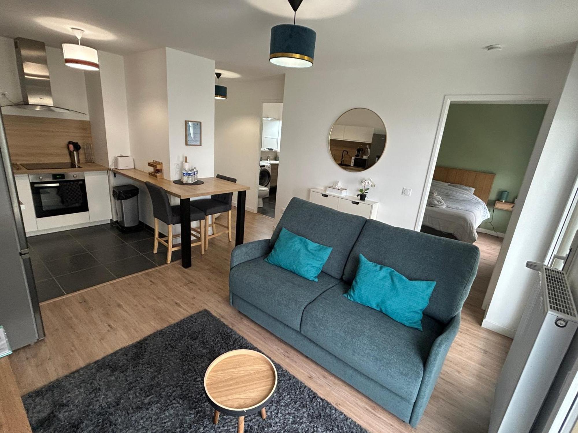 Superbe T2 Proche De La Gare Rer Tgv Massy Palaiseau Apartment Ngoại thất bức ảnh